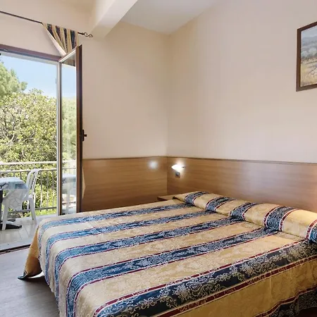 Apartman Bilocale 32 *